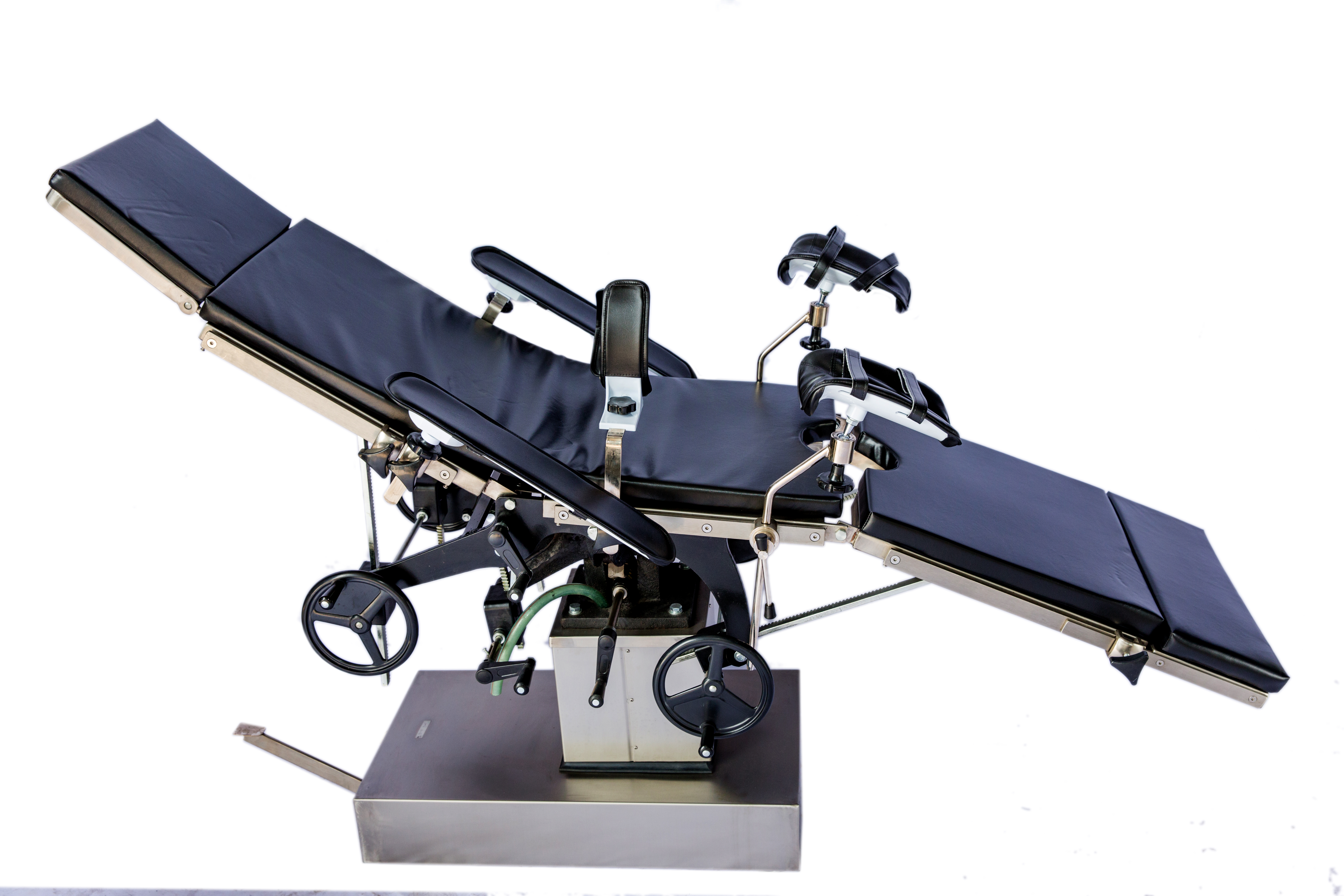 Hydraulic manual operating table