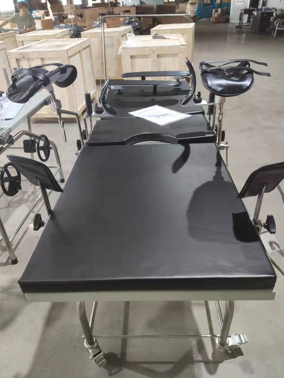 Delivery Table Obstetric Murang Medikal na Obstetric Examination Manual obstetric bed Common Manual Delivery Bed