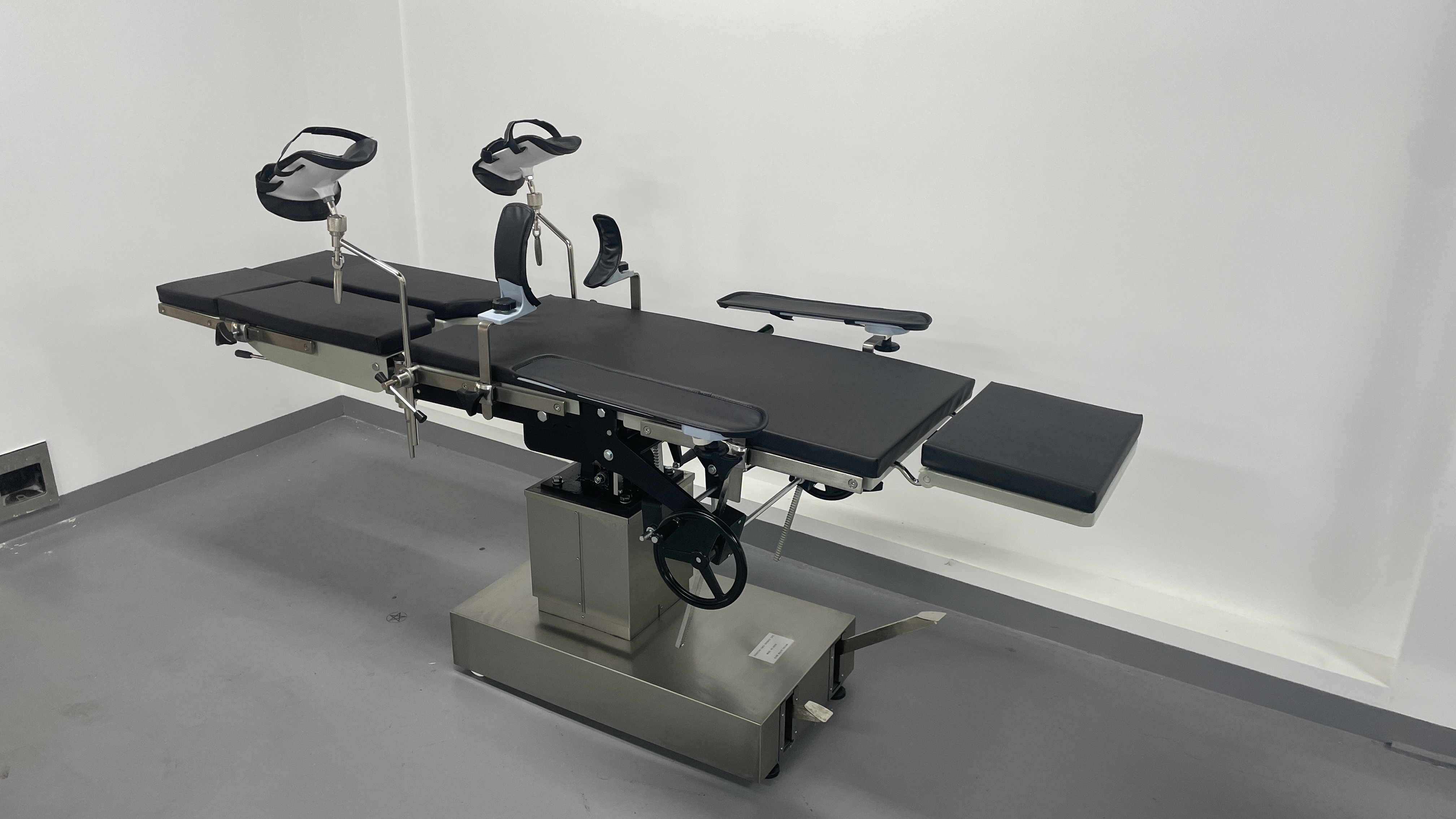 3001 Multi Purpose Mechanical Operation Bed Split Hiwalay na Leg Plate Manual Hydraulic Operating Table