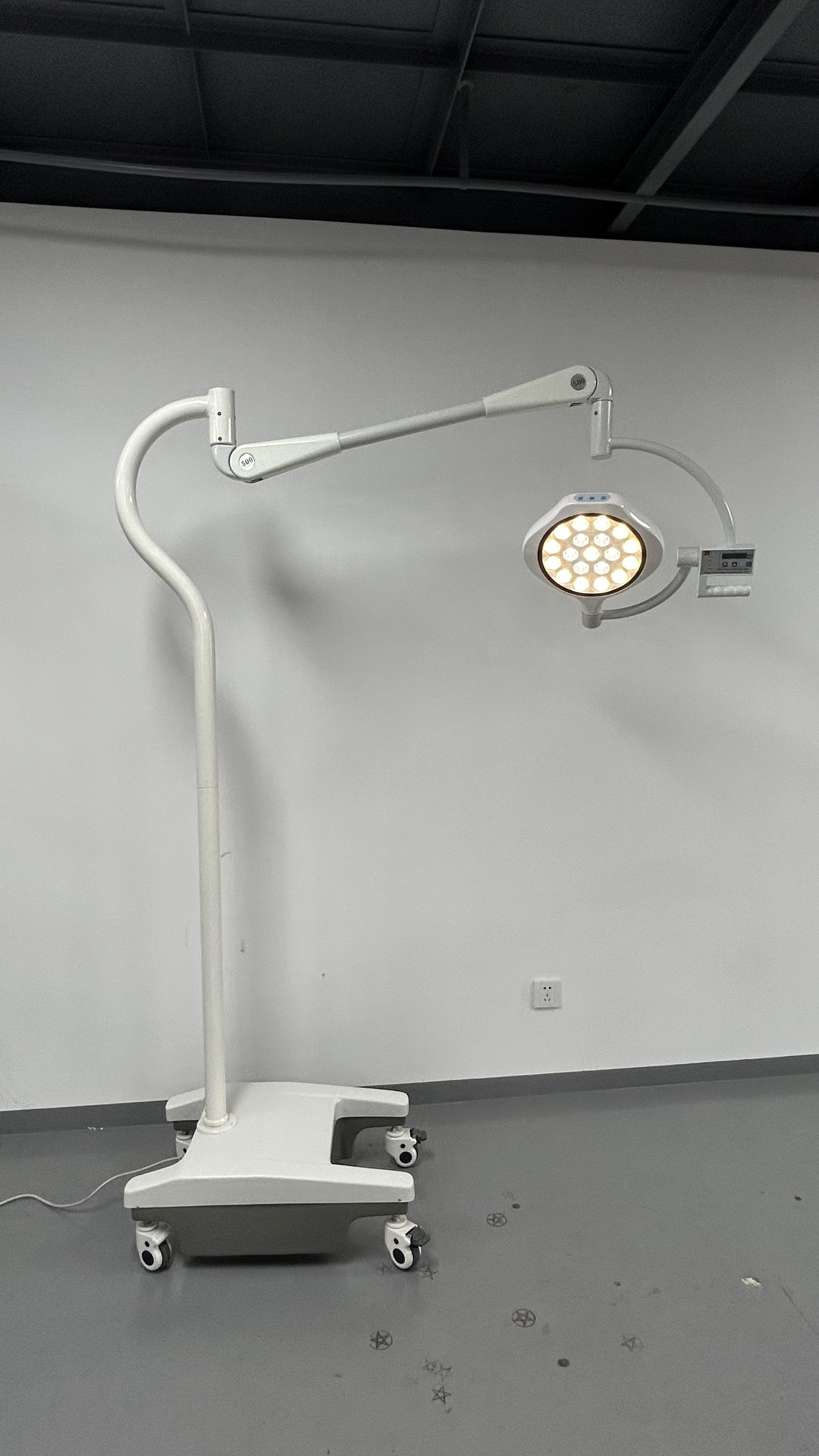 Mobile Portable Exam Light Stand Small Mobile LED Examination Lamp